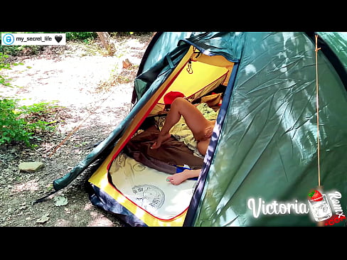 ❤️ Nakuha sa camera Madamdaming haltak off Stranger in a tent ❤️ Magandang porn sa tl.dickies-shop.ru ️❤